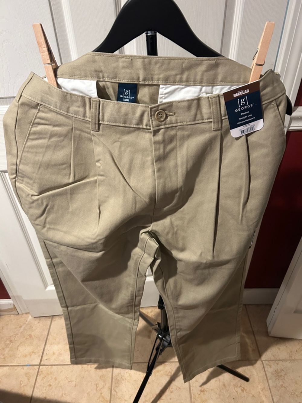 George Men's Pleated Chinos - Khaki